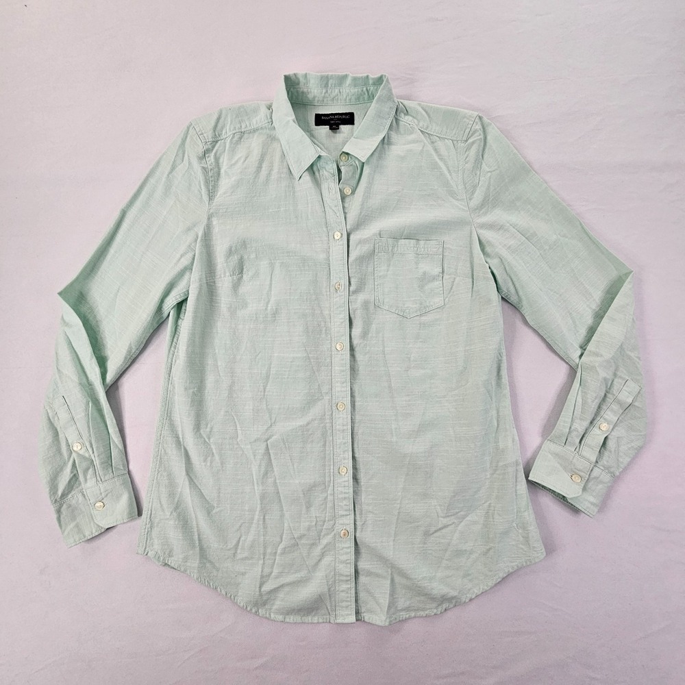 Banana Republic Soft Wash Womens Med Mint Green Button Front Shirt Long Sleeve